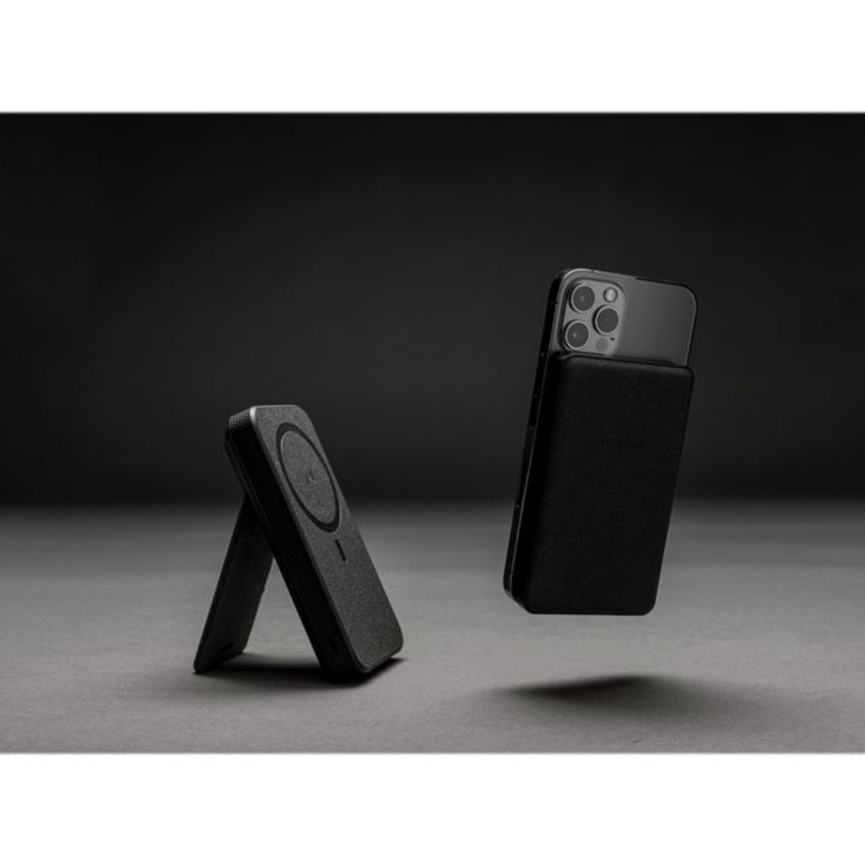 Mophie Snap+ Powerstation Stand Wireless 10000 mAh Power Bank - 20 Watt - PROTEUS MARINE STORE