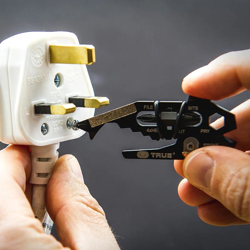 True Fishface 18 in 1 micro multi tool Keyring - PROTEUS MARINE STORE