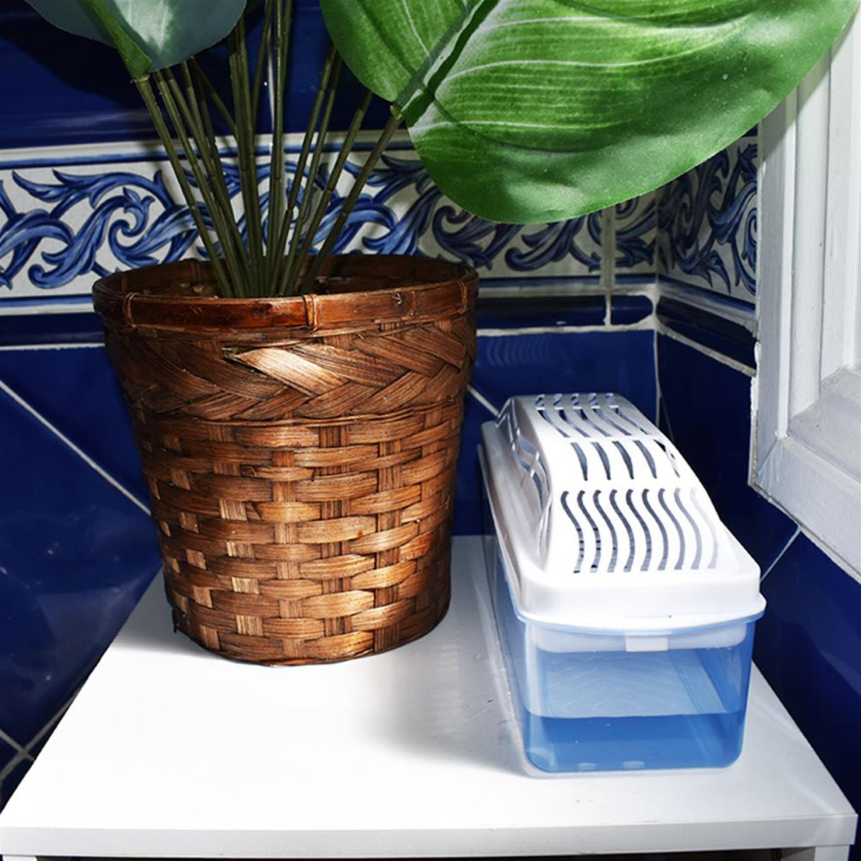 Kontrol Streamline Moisture Absorber Trap Scent Free Dehumidifier - 1 Litre Capacity