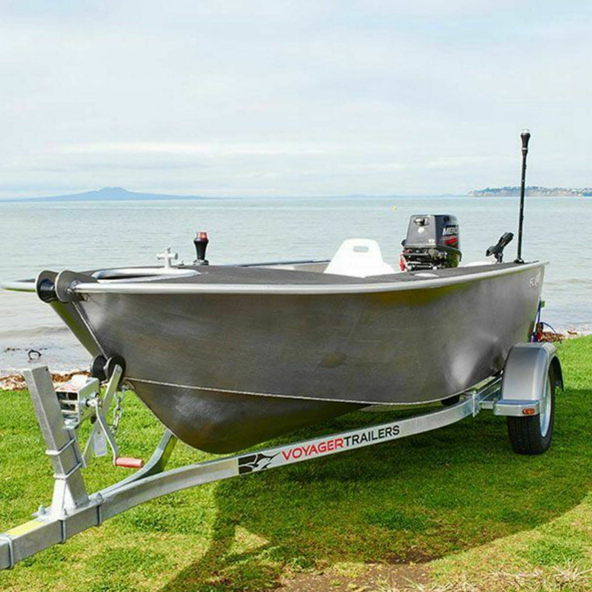 Railblaza Navipack Portable LED Navigation Light Kit - PROTEUS MARINE STORE