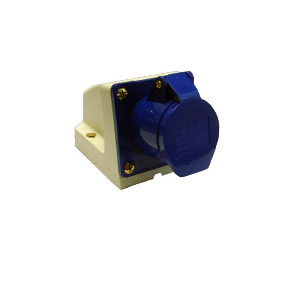 IP44 16 amp Splashproof Outlet