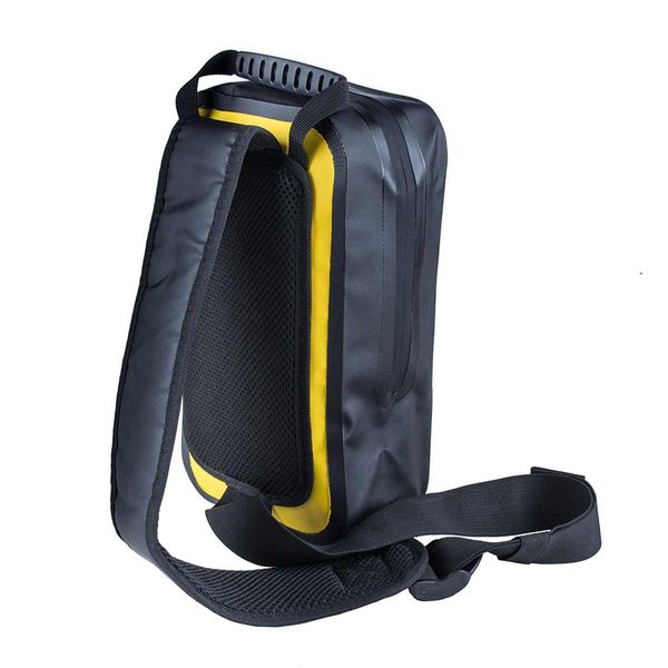 Kannad Marine Single Strap Grab Bag with Splashproof PVC 3L - PROTEUS MARINE STORE