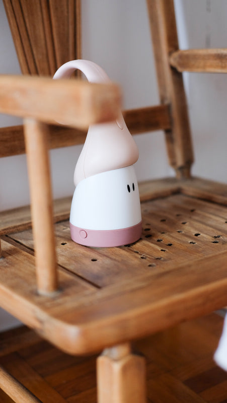 Béaba Pixie Torch 2-in-1 Portable Night Light - Chalk Pink