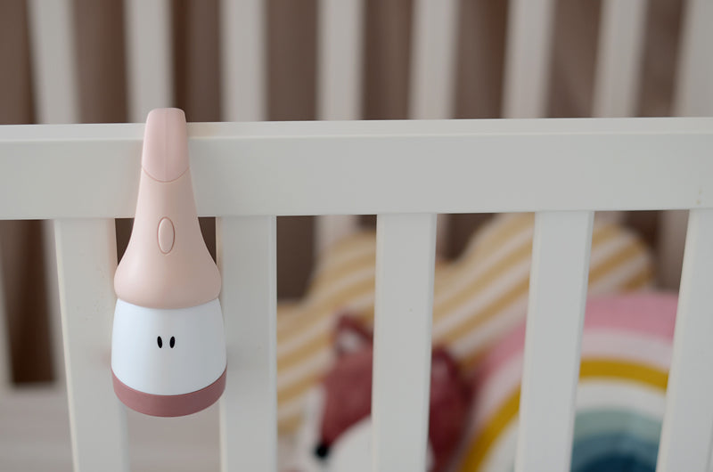 Béaba Pixie Torch 2-in-1 Portable Night Light - Chalk Pink