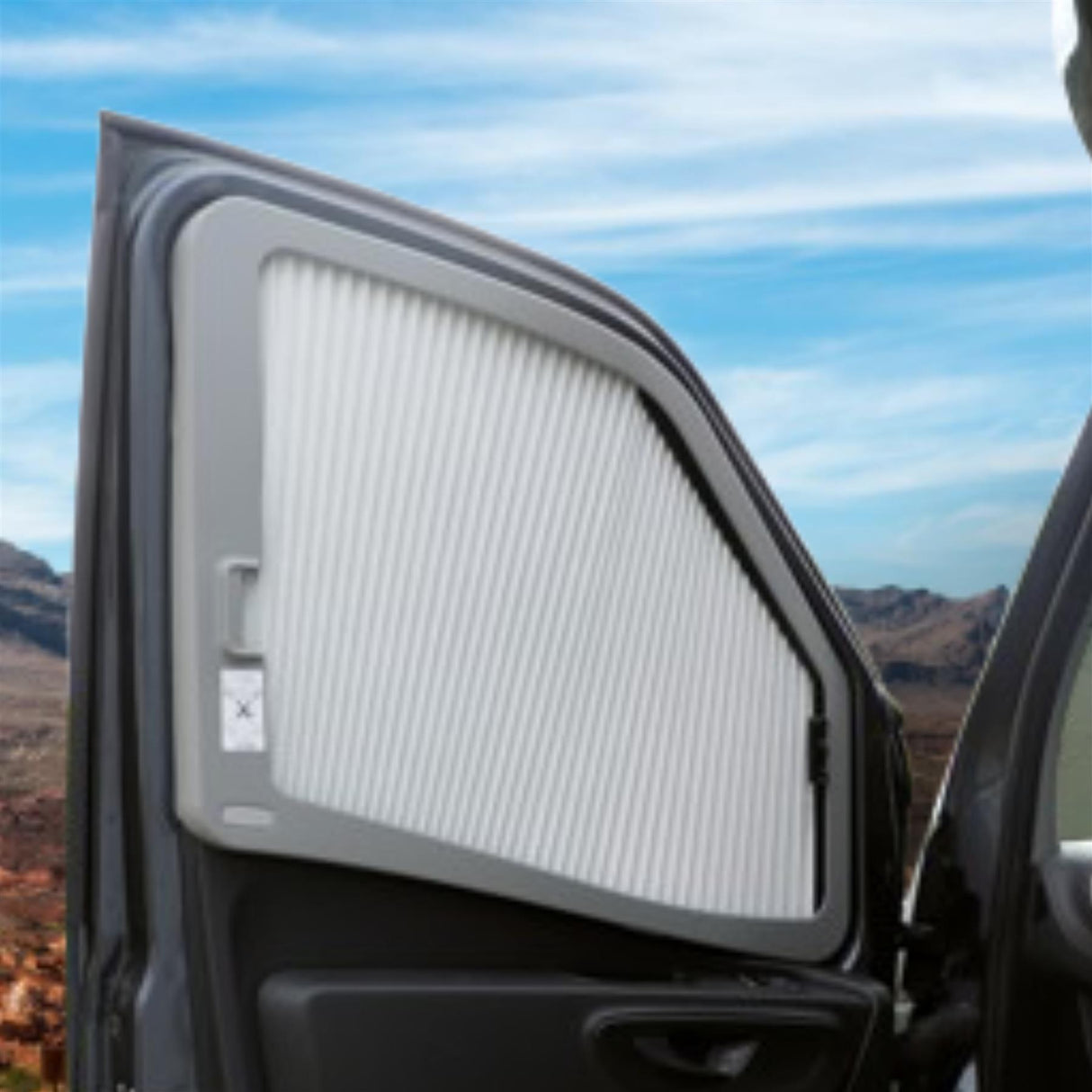 REMIfront IV Left Blinds for Mercedes Sprinter No Handle 2019-2024